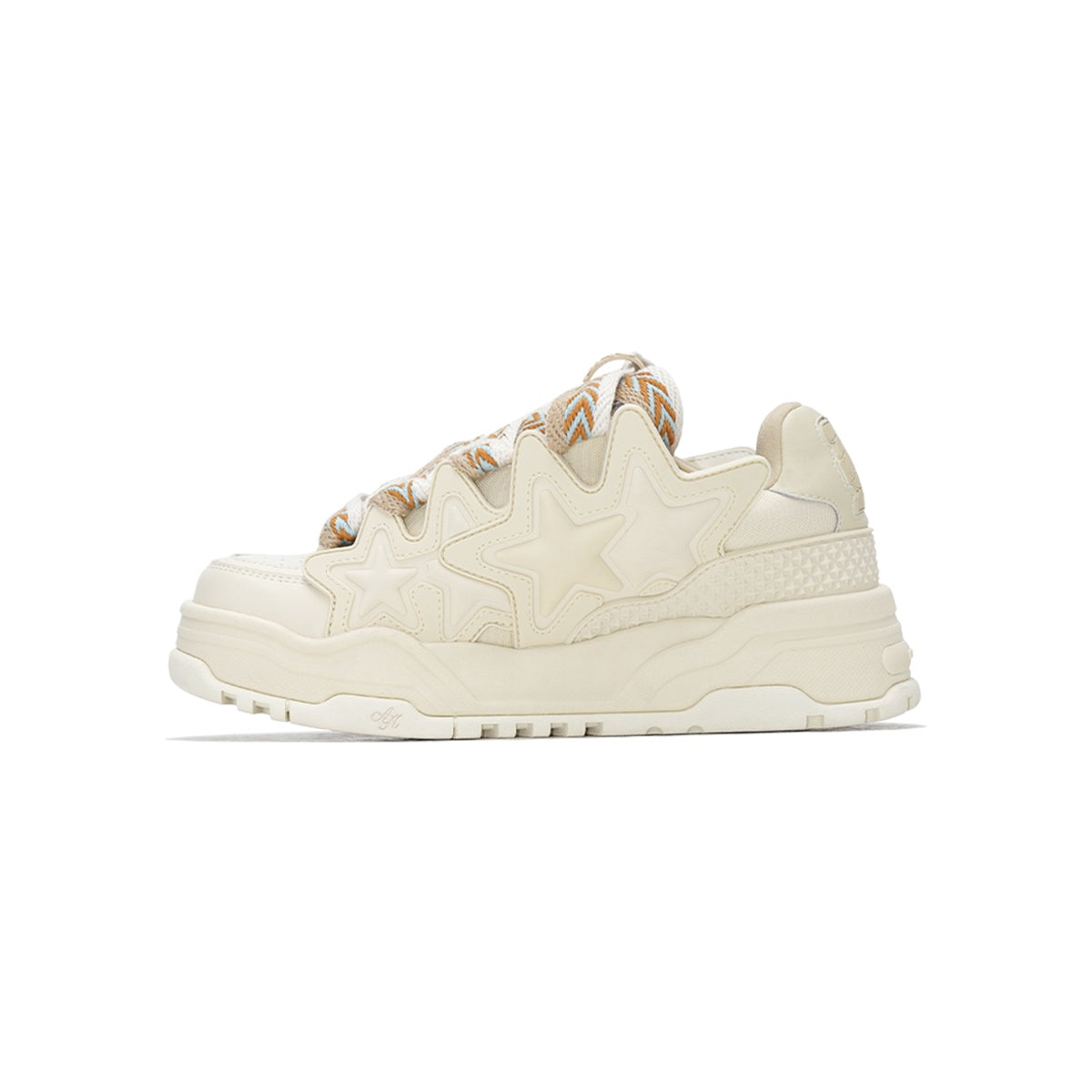 KAALIXTO--Cream Bread Shoes - Unisex - Sureru