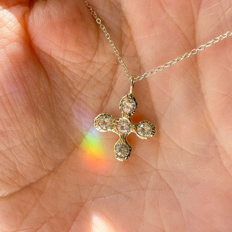 ✨ Light Luxury Floral Cross Pendant Necklace – Delicate Zircon Design - Sureru