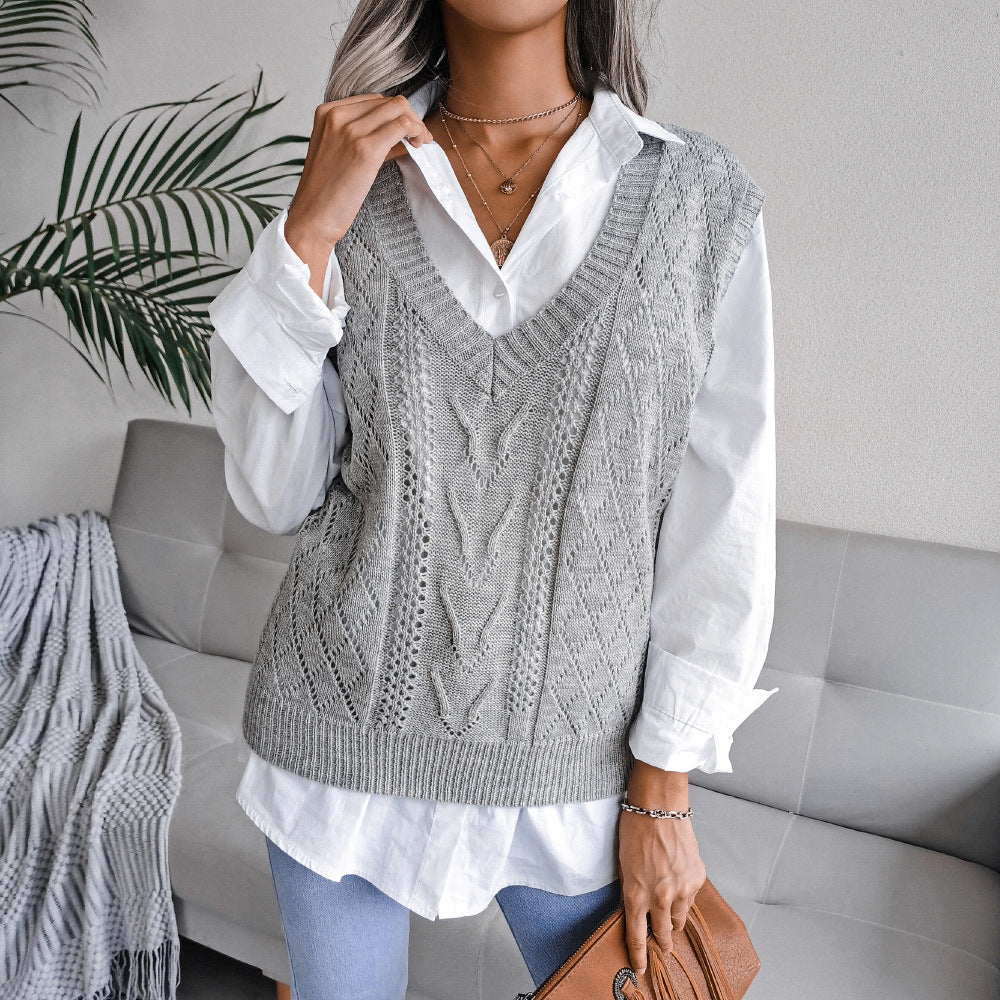 Women’s Hollowed-Out Twisted V-Neck Knitted Vest Sweater - Sureru