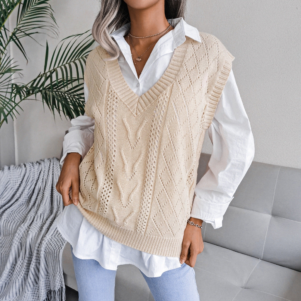 Women’s Hollowed-Out Twisted V-Neck Knitted Vest Sweater - Sureru