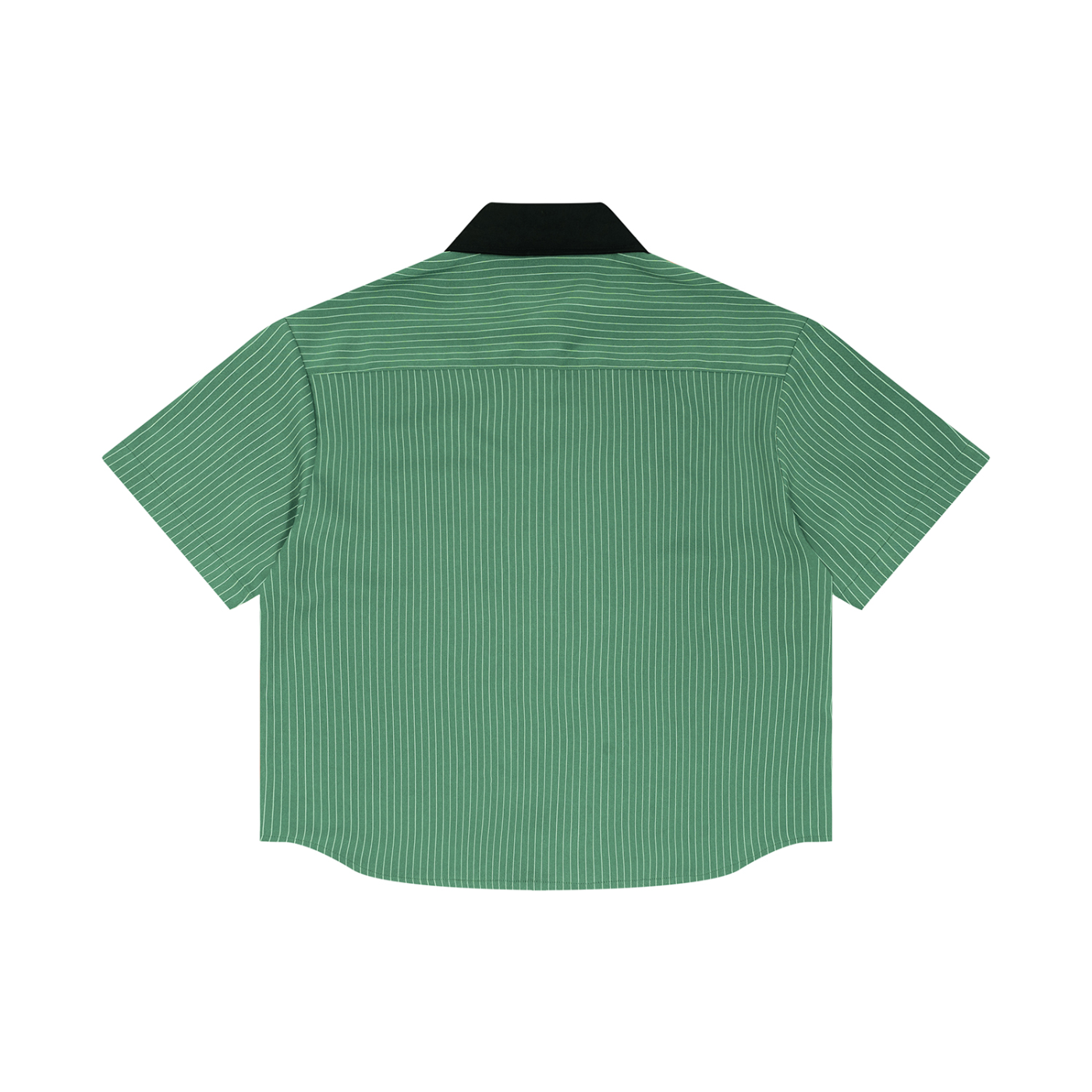 Sureru Lightweight Cropped Button Shirt – Relaxed Summer Essential