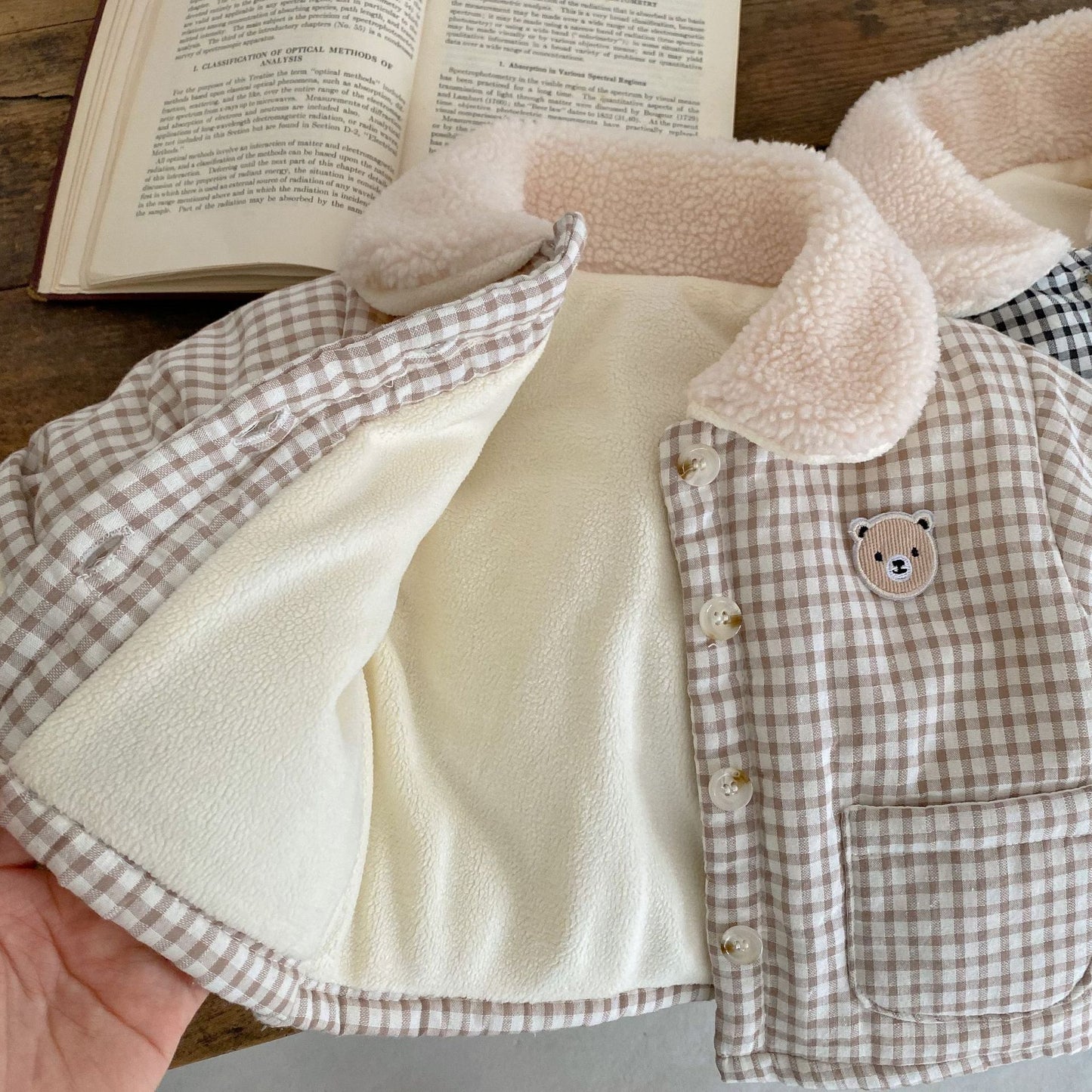 Unisex Plaid Winter Baby Romper – Thickened Cotton Lined Cardigan (0–3 Years) - Sureru