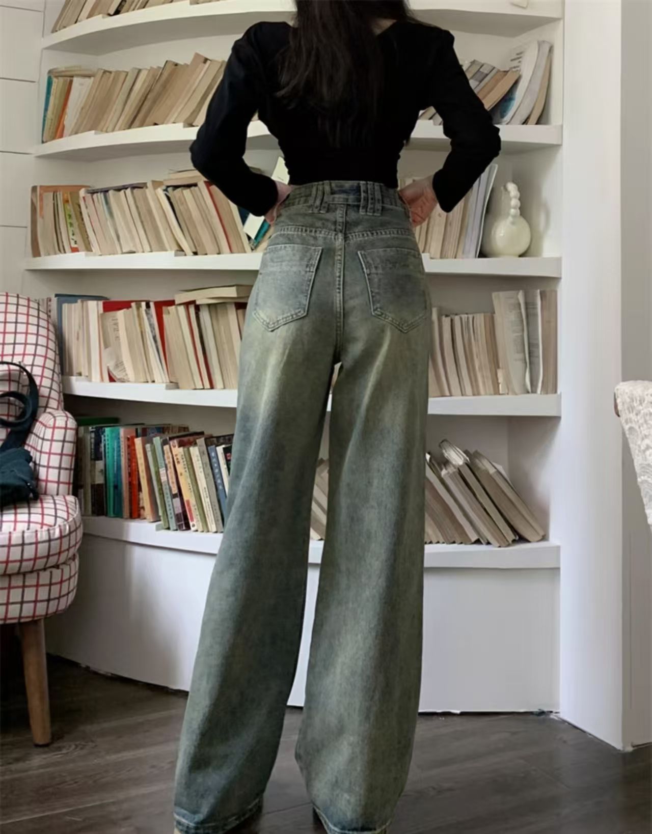 2025 New Retro Washed Loose-Fit Jeans – Casual Zipper & Button Closure - Sureru