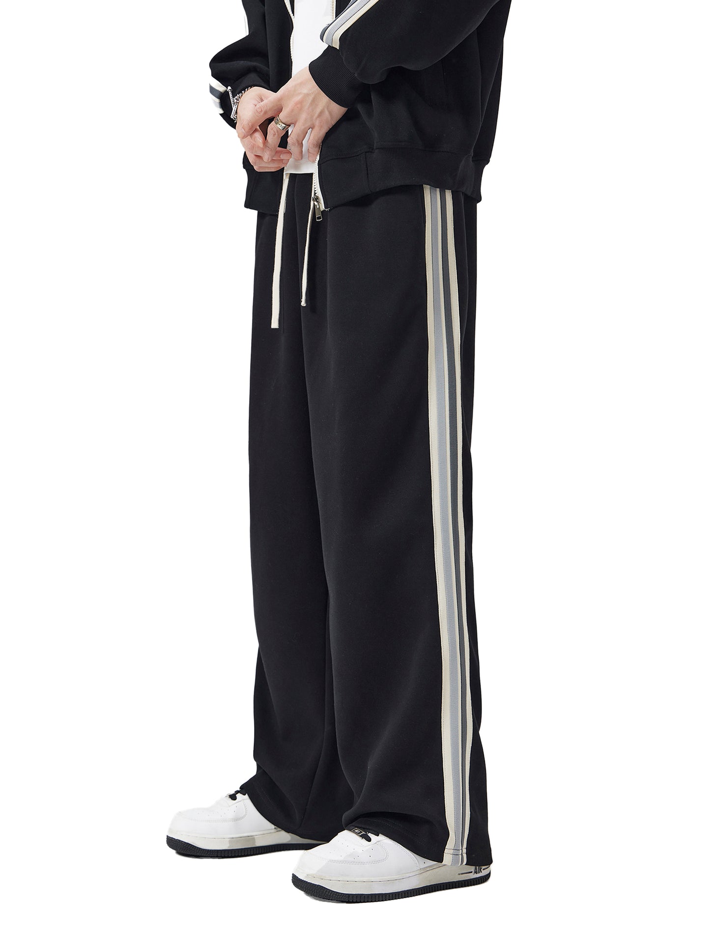 Contrast Side-Stripe Straight-Leg  Pants